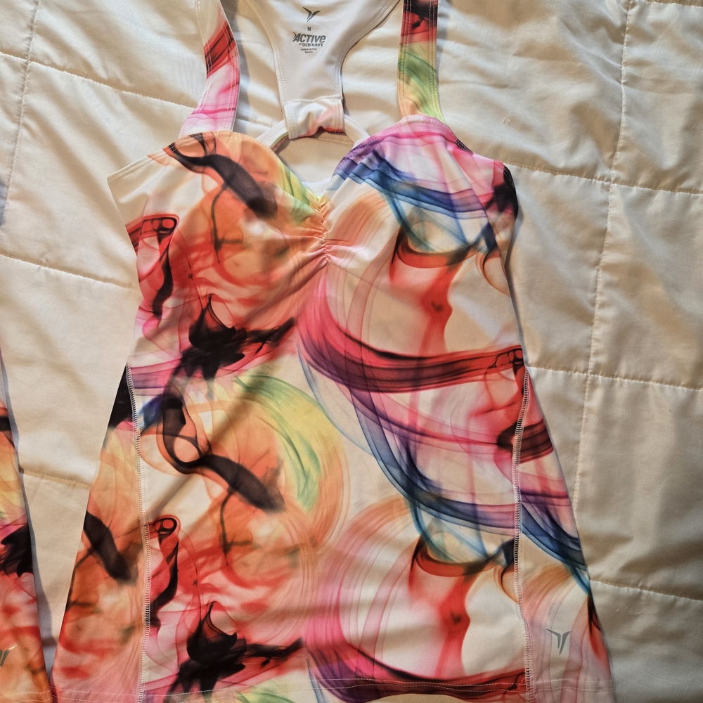 Old Navy Multicolor Activewear Tank